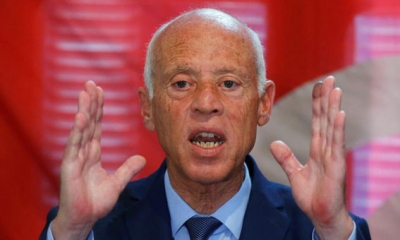 أكد على أنهم قاموا بالتشويش على الأقمار الصناعية:  قيس سعيّد يتّهم «الأطراف» بالعمل على إفشال الاستفتاء