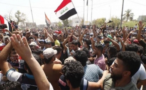مع عودة الحراك الشعبي المطالب بالإصلاح: العراق بين تحديات الداخل والخارج