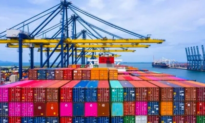 انخفاض واردات البضائع يقلص العجز التجاري الأميركي في ماي