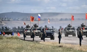 الصين وروسيا تختتمان تدريبات عسكرية مشتركة