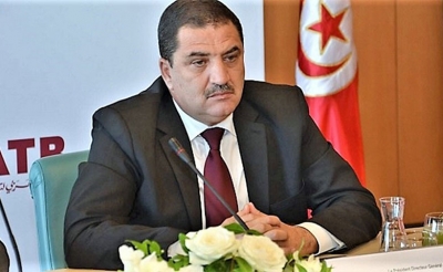 وزير النقل يقرر إقالة الرئيس المدير العام لشركة الخطوط التونسية: خفايا التنازع على الصلاحيات وترحيل الأزمة إلى الحكومة