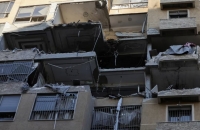 إسرائيل تقصف مبنى سكنيا في بيروت