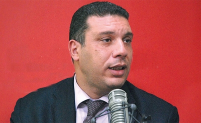 كان منتظرا: إقالة المدير العام للصيدلية المركزية