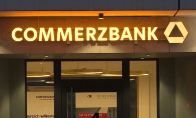 "كومرتسبنك" يفي بالمعايير الرئيسية للانضمام إلى مؤشر "داكس" الرائد في البورصة الألمانية