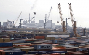 التجارة الخارجية بالأسعار القارة: انخفاض أسعار الصادرات والواردات