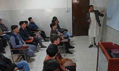 الجامعات في أفغانستان تعيد فتح أبوابها للشبّان فقط