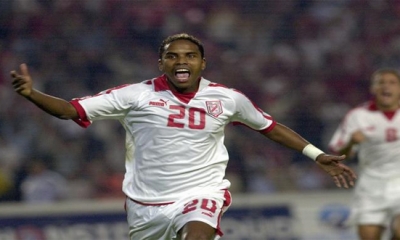 جوزي كلايتون يلتحق بالاطار الفني للتجي