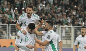 بطريقة دراماتيكية:  الجزائر تتجاوز الكوت ديفوار وتبلغ المربع الذهبي لـ&quot;الشأن&quot;