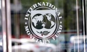 صندوق النقد الدولي يمنح أوكرانيا قرض فوري ب 2.7 مليار دولار