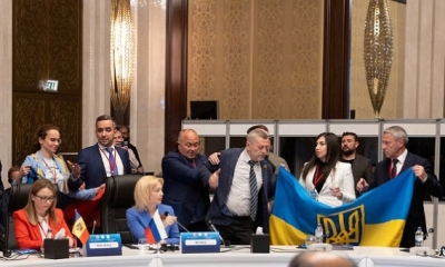 مندوب أوكراني يلكم عضوا روسيا في اجتماع دول البحر الأسود بأنقرة