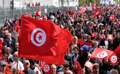 اليوم إحياء الذكرى الـ65 من الاستقلال: إطلاق أول قمر صناعي تونسي.. تنظيم مواكب رسمية لرفع العلم الوطني والمشيشي في المنستير