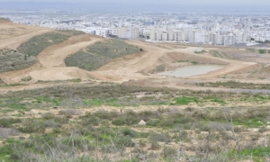 دعوة أصحاب المشاريع الصناعية المقامة على أراضي فلاحية تسوية وضعياتهم