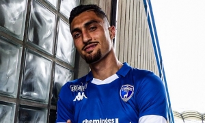 في دوري الدرجة الثانية الفرنسية الزمزمي أكثر لاعب قطعا للمسافات في مباراة واحدة