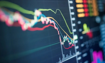بتوقعات بنسبة نمو ب 3.3% الإعتماد على القطاعات المنتجة وتحسن النمو في منطقة الاورو