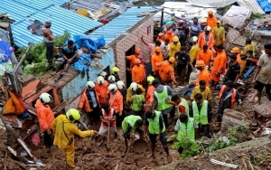 27 قتيلا وخمسون مفقودا الحصيلة الجديدة لضحايا انزلاق التربة في الهند