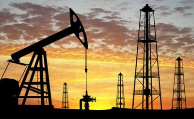 بسبب ملف فساد كبير في قطاع الطاقة يخص حقل النفط «حلق المنزل»: الشاهد يقيل وزير الطاقة وكاتب الدولة للمناجم  و3 مسؤولين وفتح تحقيق معمق