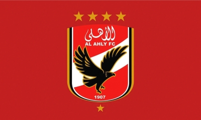 الاهلي يقر عقوبات مالية على زملاء علي معلول بعد خسارة السوبر الافريقي