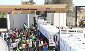 إلغاء إدخال شاحنات مساعدات إنسانية إلى غزة من مصر بعد غارات إسرائيلية قريبة من المعبر