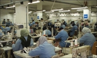 صناعة النسيج والملابس في تونس