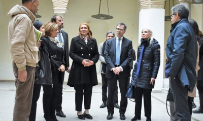 شيخة المدينة تؤدي زيارة إلى المركز الثقافي لمدينة تونس