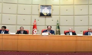 وزير الداخلية يؤكّد ضرورة تدعيم سلك الحرس الوطني بشريّا وماديّا للارتقاء بآداء مختلف وحداته