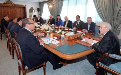 اجتماع لجنة وثيقة قرطاج:  حسم ملف الاقتصاد الموازي واليوم يحسم ملف الجباية