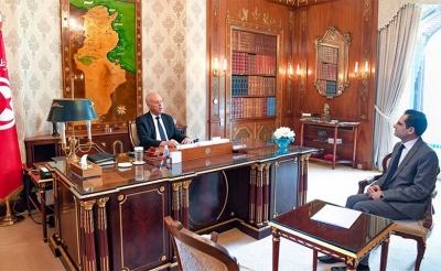 عمليات إجلاء التونسيين محور لقاء رئيس الجمهورية:  ووزير الشؤون الخارجية
