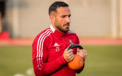 الأهلي المصري يسعى لحسم ملف بديل علي معلول في الميركاتو الصيفي الحالي