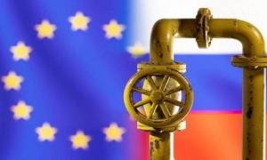 أوروبا تفرض عقوبات اقتصادية جديدة على المشتقات النفطية الروسية