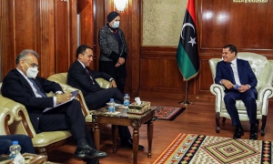 ليبيا: الدبيبة يستقبل سفير إيطاليا في طرابلس لبحث جهود إجراء الانتخابات