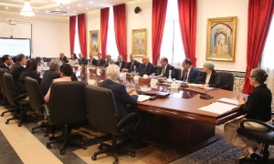 مجلس الوزراء يوافق على مشروع قانون لارسال فرق طبية صينية الى تونس