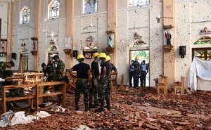 8 انفجارات إرهابية و 300 قتيل: فاجعة عيد الفصح ضد المسيحيين في سريلانكا