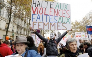 ضجة متواصلة في فرنسا حول الاعتداءات الجنسية على النساء:  الحكومة تجهّز لحملة وطنية و قانون جديد 