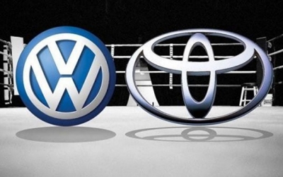 نقل أصوات شركتي Toyota   و Volkswagen   لكيانات روسية