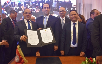 رسمي : التوقيع على ميثاق الإستراتيجية الوطنية للحوكمة الرشيدة ومكافحة الفساد في تونس