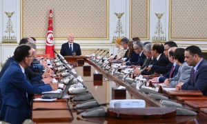 رئيس الجمهورية: كما دخلت الفرحة بإلغاء المناولة ستدخل الفرحة كافة القطاعات الأخرى