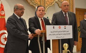 بخصوص الأزمة الليبية: مطالب بوقف فوري لإطلاق النار خلال الاجتماع الدوري لوزراء تونس الجزائر ومصر