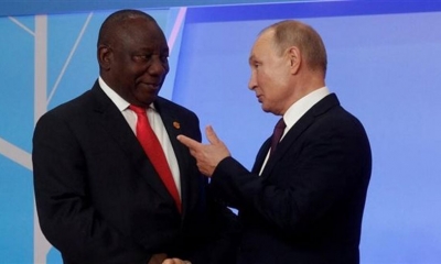 الرئيس الروسي يبحث مع رئيس جنوب أفريقيا خطة السلام الأفريقية