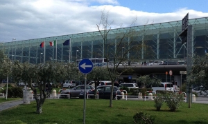 حريق في مطار كاتانيا الإيطالي وتعليق الرحلات الجوية حتى الأربعاء