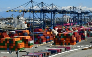 بفضل الصادرات الآسيوية والطلب المتعلق بجائحة كورونا: التجارة العالمية تنتعش وتنمو بـ 10 % خلال الثلاثية الأولى لسنة 2021
