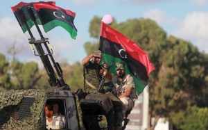 وصول مقاتلين أجانب إلى ليبيا لدعم تنظيم «داعش» الإرهابي: التأثيرات والتداعيات الآجلة والعاجلة