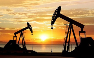 الحكومة تطمح إلى رفع انتاج النفط بنسبة 9,5 %