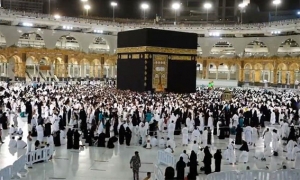 السعودية: تأشيرة المرور الجديدة تتيح للمسافرين التوقف 96 ساعة للعمرة والسياحة