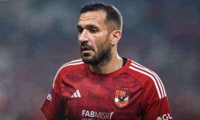 شوبير يكشف مصير علي معلول في مباراة الاهلي وصن داونز