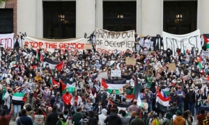 مظاهرات مساندة لغزة تجتاح الجامعات...ورأي عام غربي جديد يتشكل هل تُغيّر الاحتجاجات الطلابية في أمريكا وأوروبا معادلة الحرب؟
