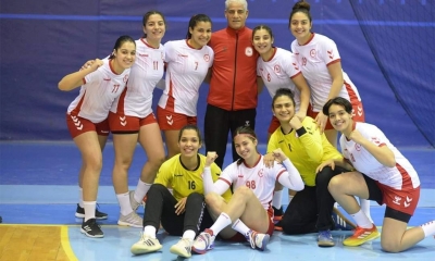 كأس افريقيا للوسطيات في كرة اليد: تونس تواجه أنغولا