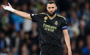 رسميا.. ريال مدريد يعلن رحيل كريم بنزيما