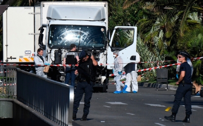 الداخلية الفرنسية: «لا صلة واضحة حتى الآن بين منفّذ هجوم «نيس» وشبكات إرهابيّة»