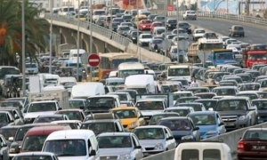 انتهاء العطلة المدرسية: دعوة مستعملي المدخل الجنوبي للعاصمة إلى تفادي الكثافة المرورية