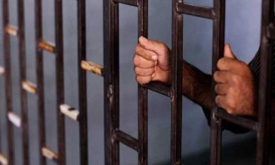 من أجل الإشادة بتنظيم ارهابي وتمجيده: سنة سجن لكل من الام والابنة